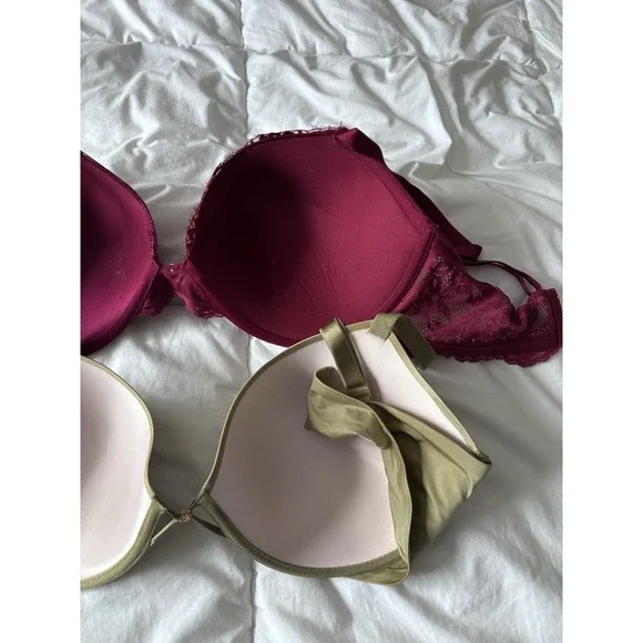 NWOT Lot Of Two Victorias Secret Bras 38DDD Lace Very Sexy Low Cut Dream Angels - Picture 8 of 8